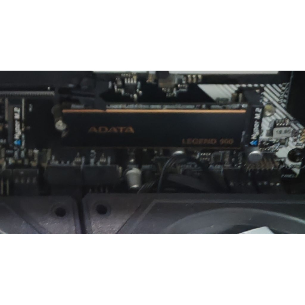 adata legend 900 1tb