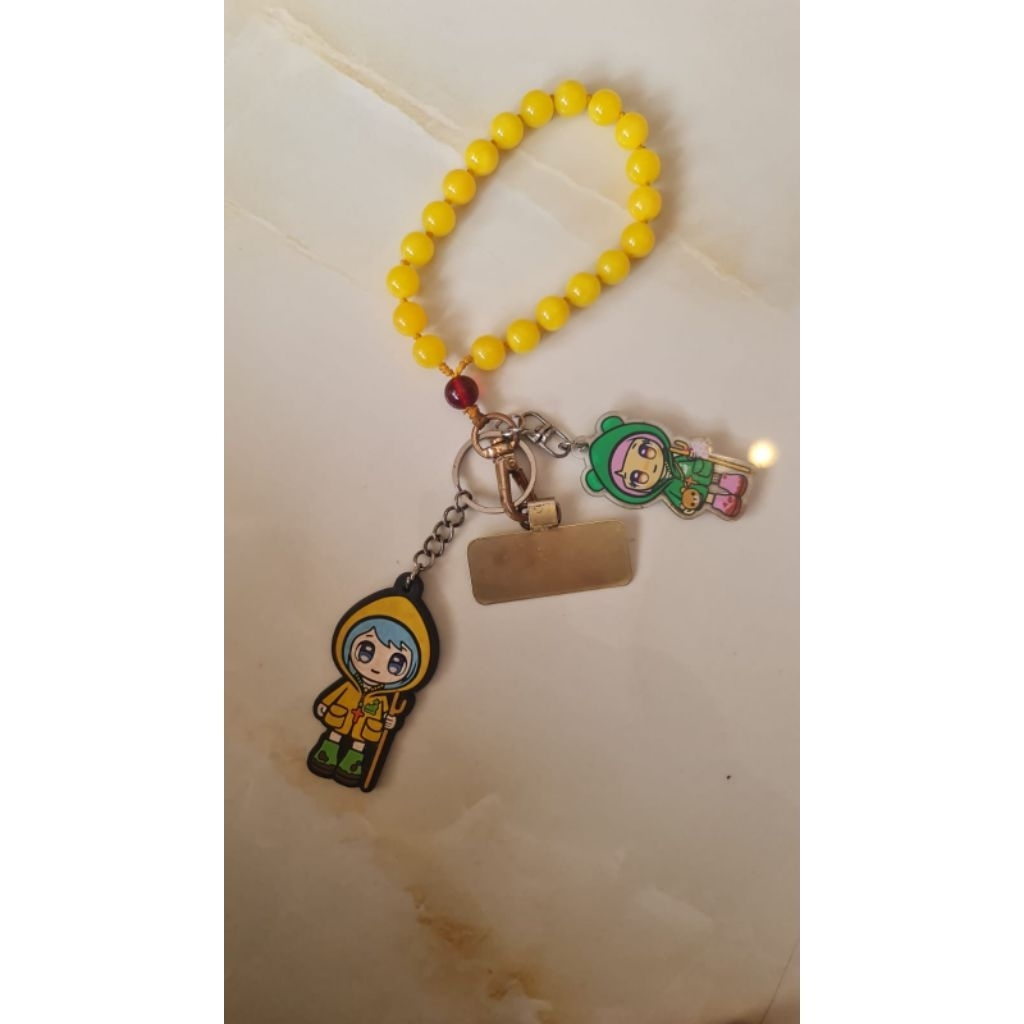 Gantungan Hp  Luce dari Batu Asli , handmade, kuat  tdk mudah putus disc dari 350 rb menjadi 300 rib