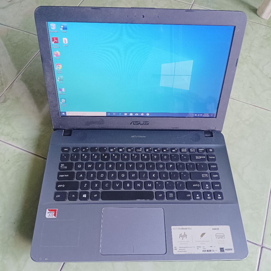 Asus x441B amd A9 warna silver