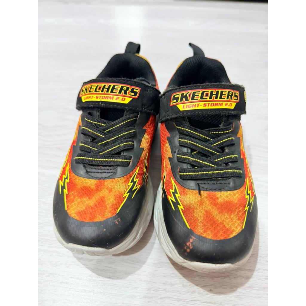 Preloved Sepatu Skechers