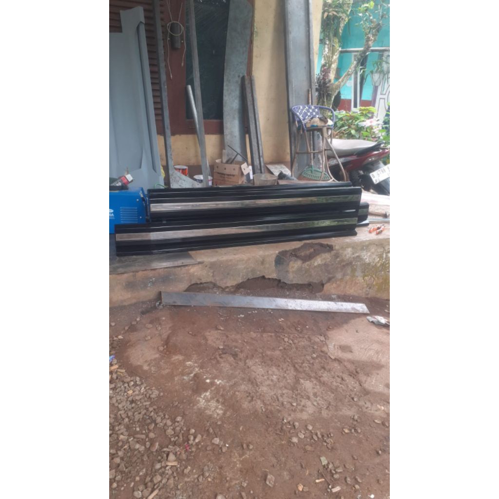 Bumper samping pickup Herex New Carry