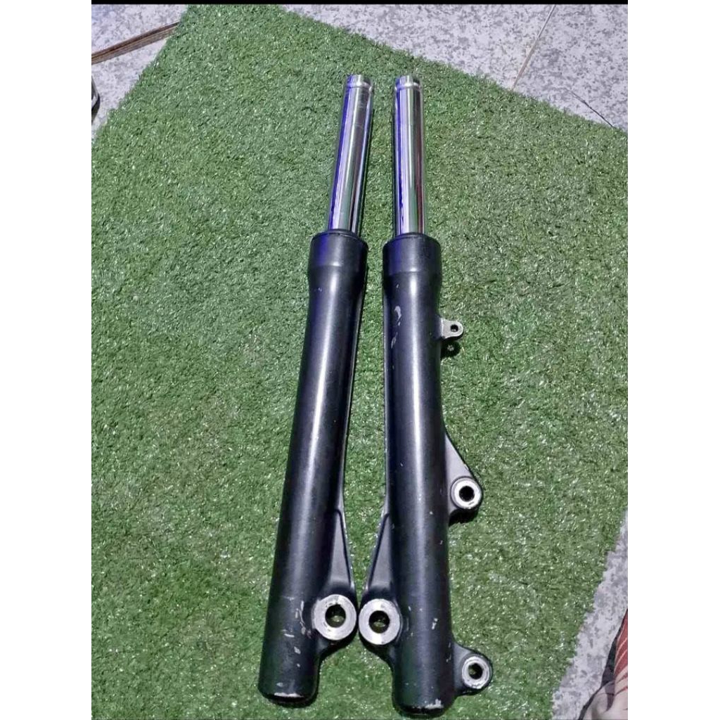 Shockbreaker depan motor Honda Beat fi beat new Scoopy Vario Spacy original cabutan motor