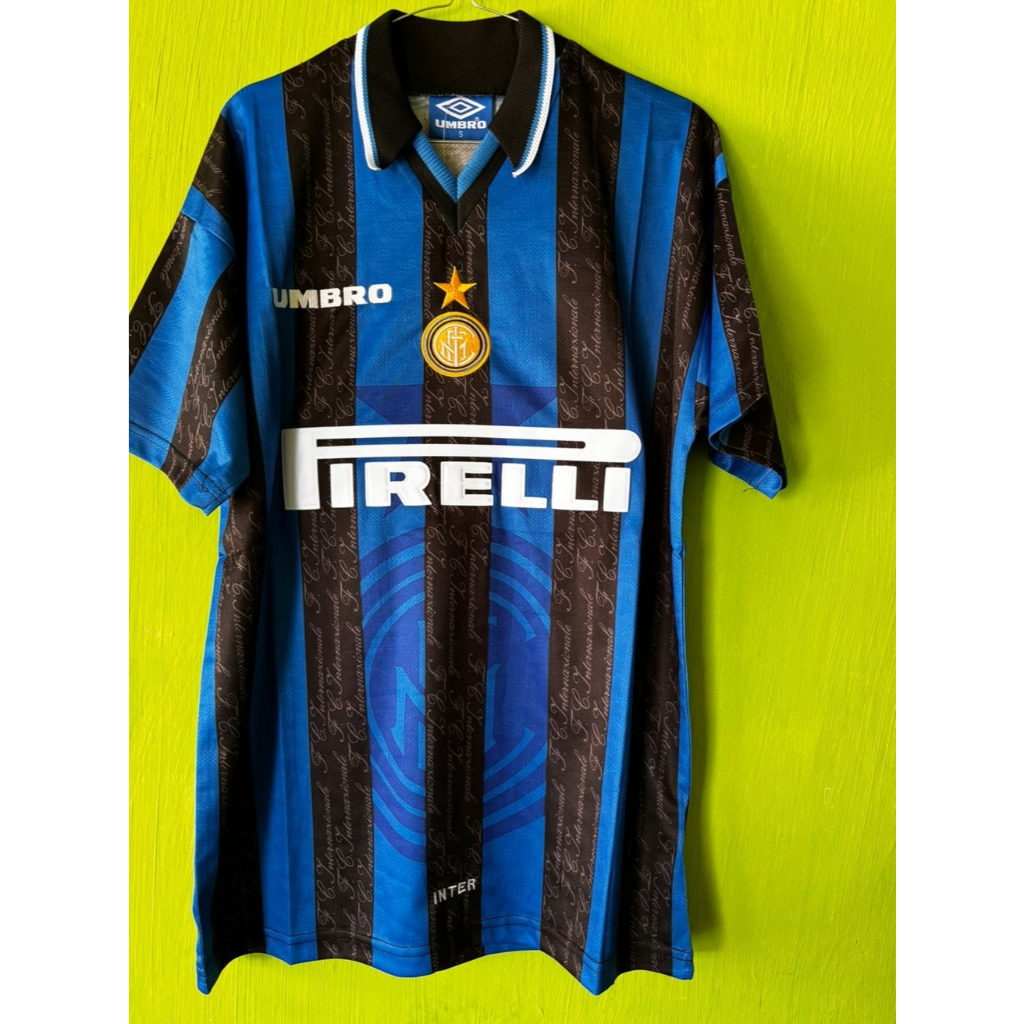 Deep dive into Inter Milan 1997 Home Shirt