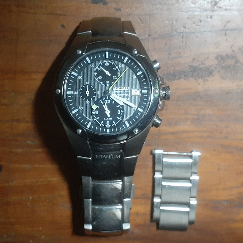 SEIKO SPORTURA CHROGRAPH TITANIUM