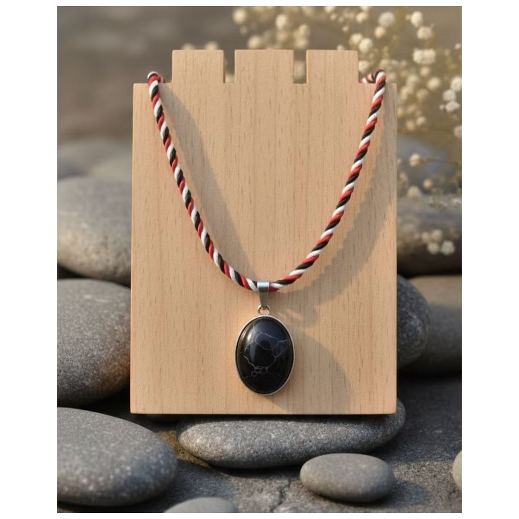 Kalung Liontin Batu Pirus Hitam Rustam