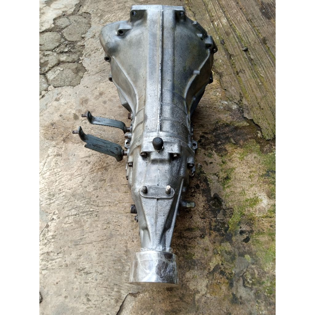 Transmisi Mitshubishi L300 Diesel