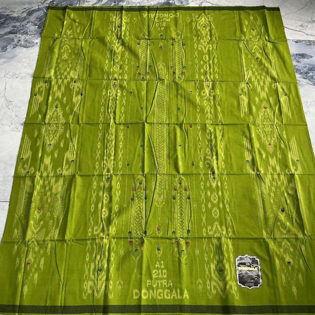 Sarung Donggala Motif Kairo Batik