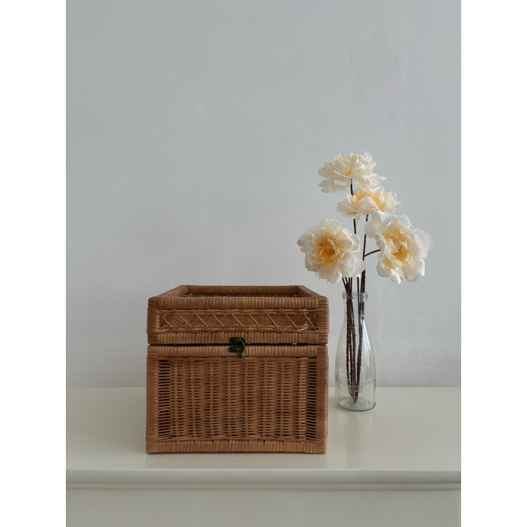Serene Artisan Box - Rattan / box hampers / hampers imlek / hampers premium / wadah hampers imlek / 