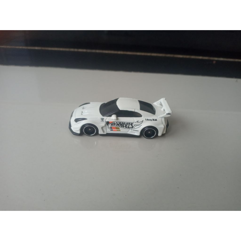 LBWK R35 putih loose reguler