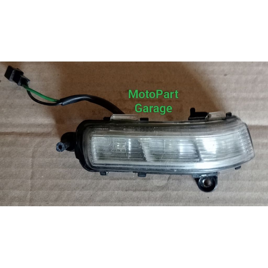 JUAL LAMPU SEN SPION SEBELAH KANAN GRAND MAX, LUXIO ORIGINAL COPITAN
