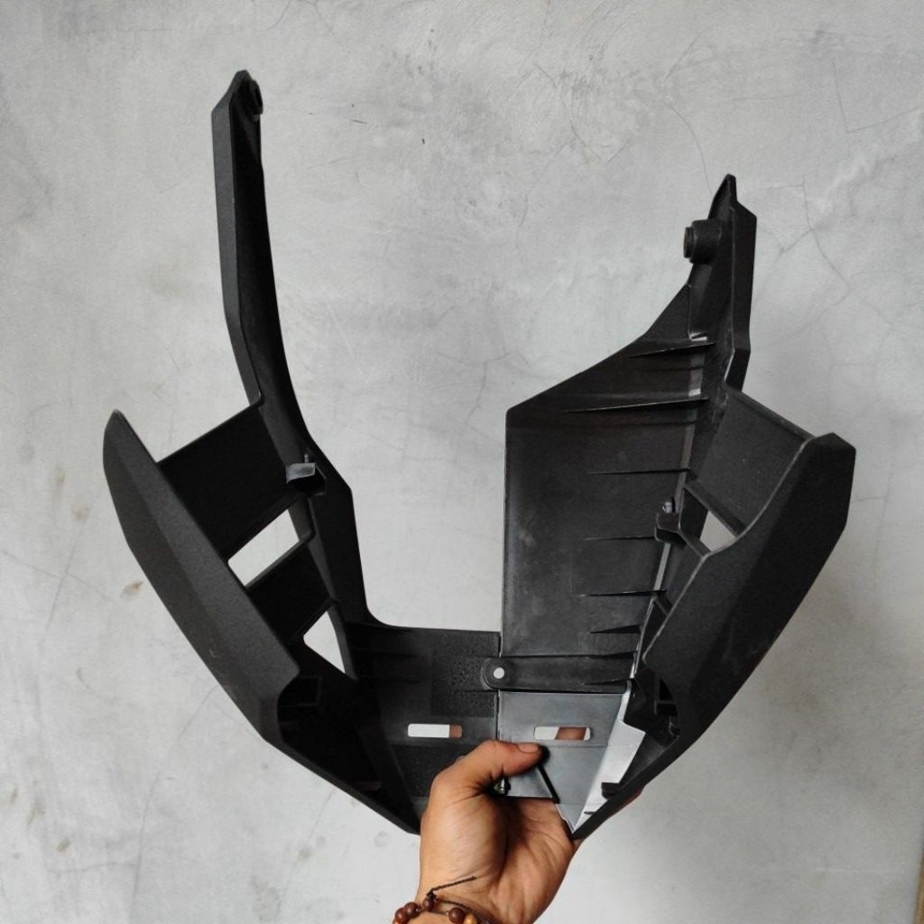 UNDERCOWL DEK LUMPUR HONDA CB150R CB150 R LED V4 2021 original K15-7200