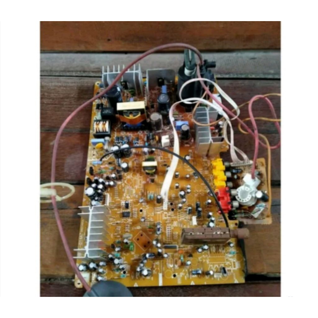 mesin tv Polytron slim XBR
