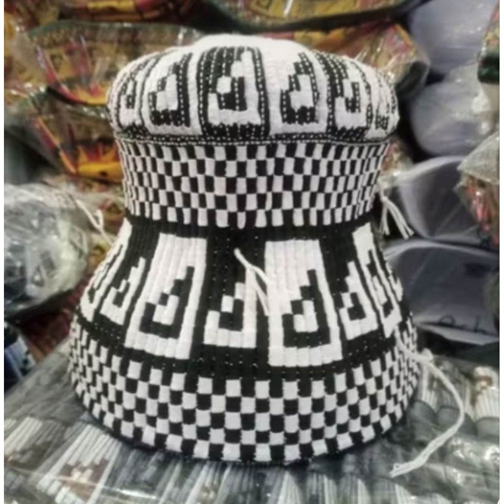 KUPIAH MEUKUTOP WARNA HITAM MIX PUTIH/TOPI PENGANTIN COWOK ACEH