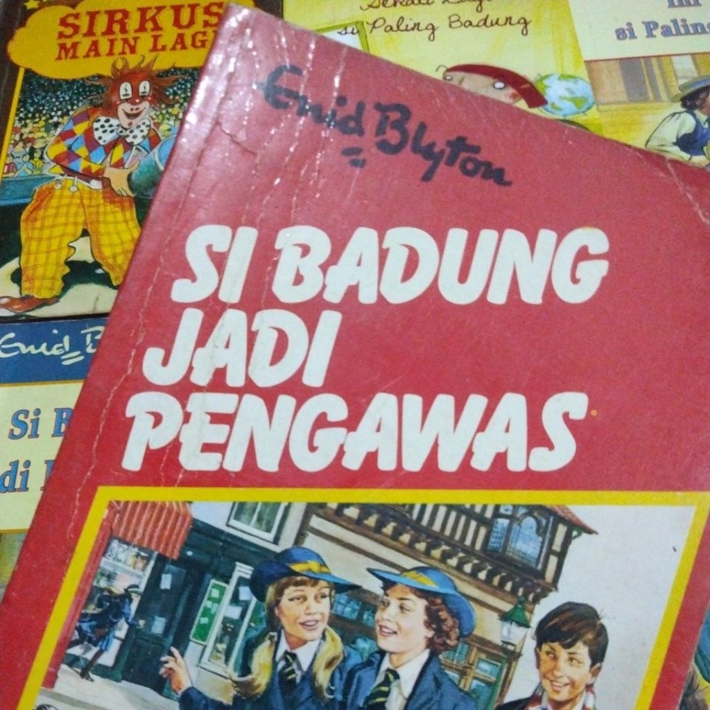 Novel Enid Blyton Si Badung dan Sirkus Galliano