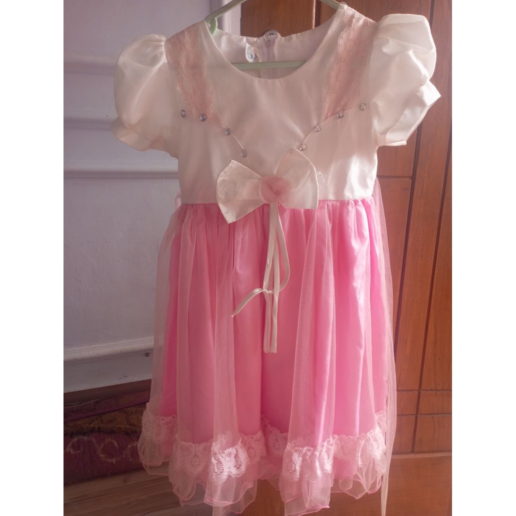 GAUN/DRESS ULTAH ANAK PEREMPUAN