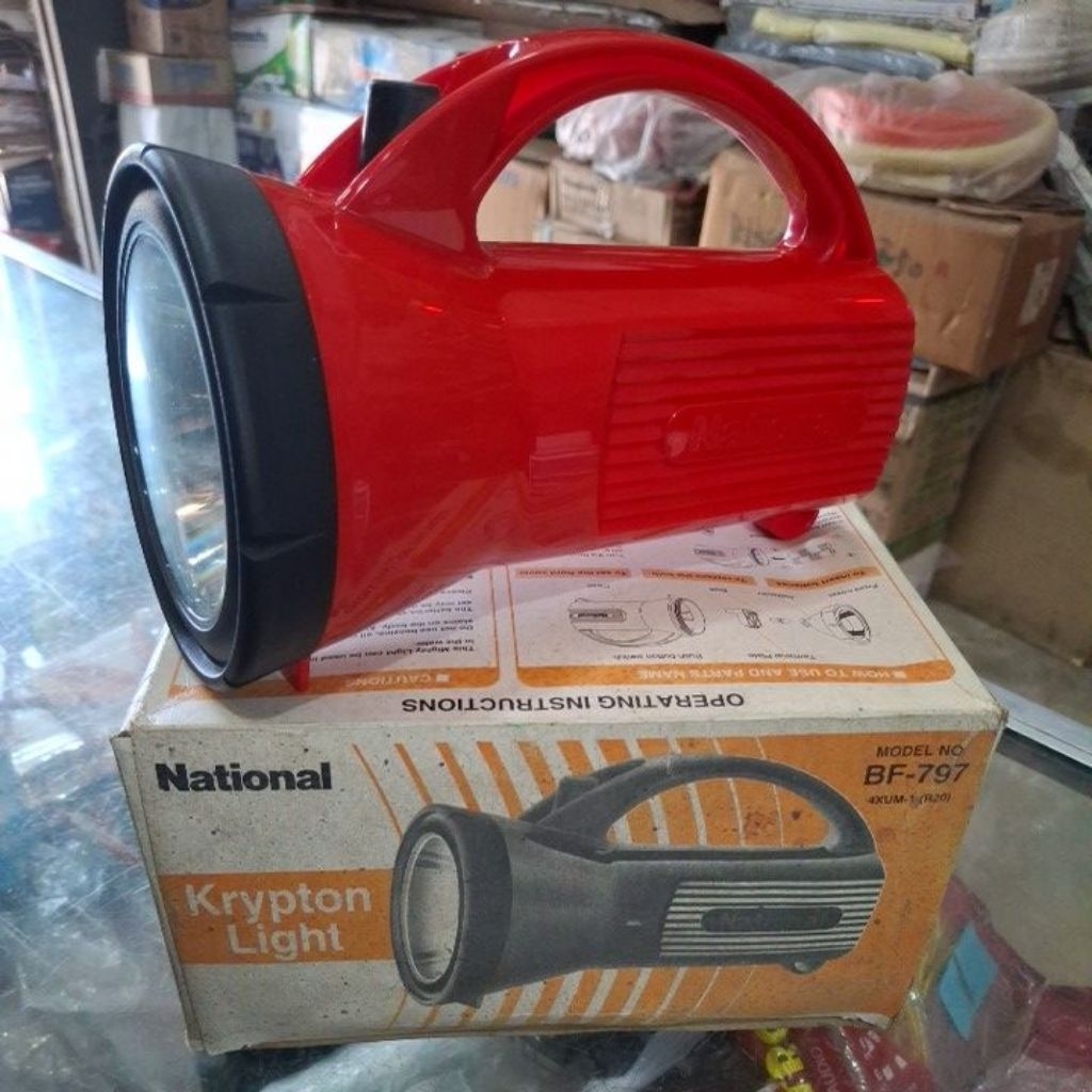 national senter besar jadul pakai 4batu baterai