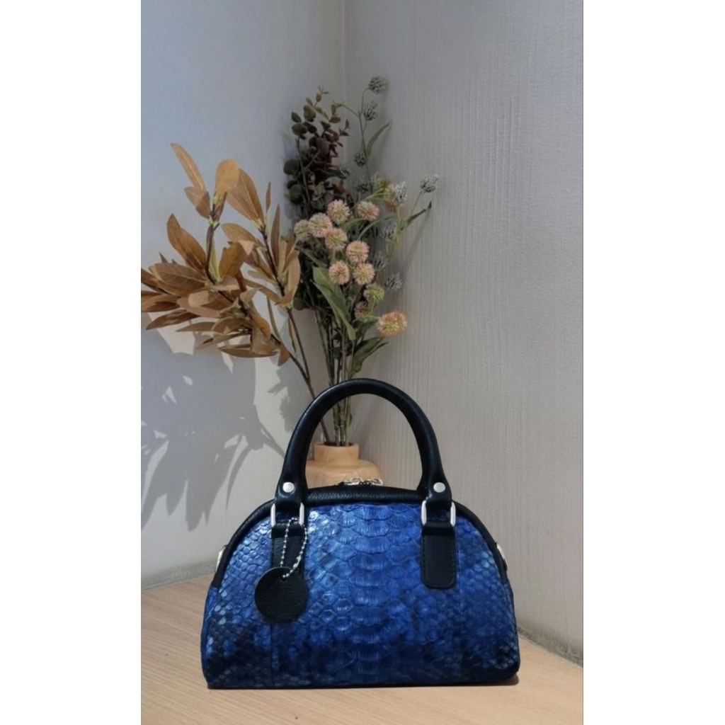 Tas Handbag Kulit Motif Ular Biru Metalik