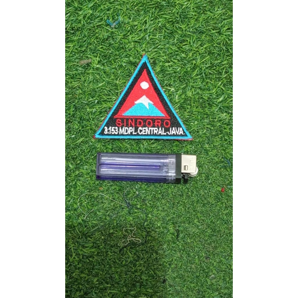 Emblem Bordir Gunung SINDORO Bordir Komputer tebal dan rapi