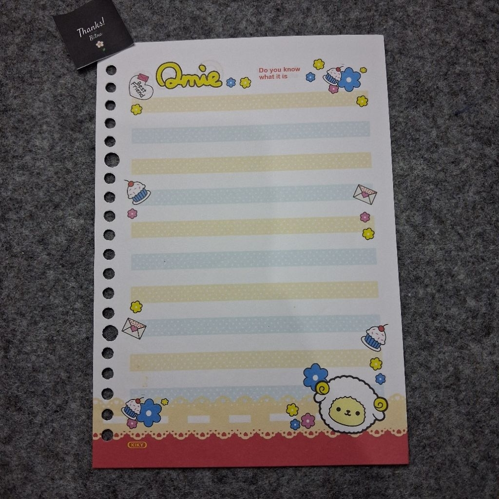 ( Preloved ) Loose Leaf/ Kertas Binder Karakter Omie