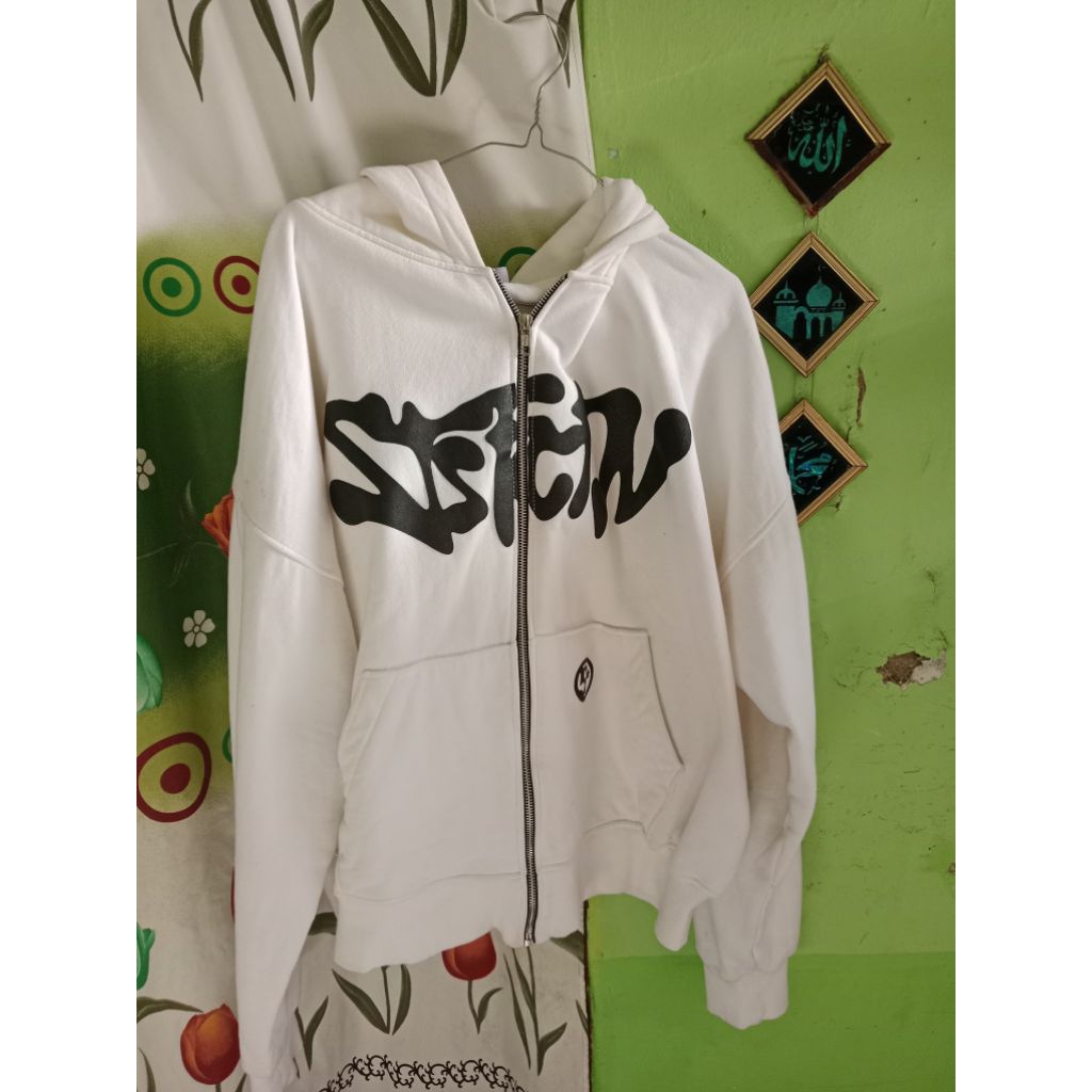 hoodie zipper satisfaction