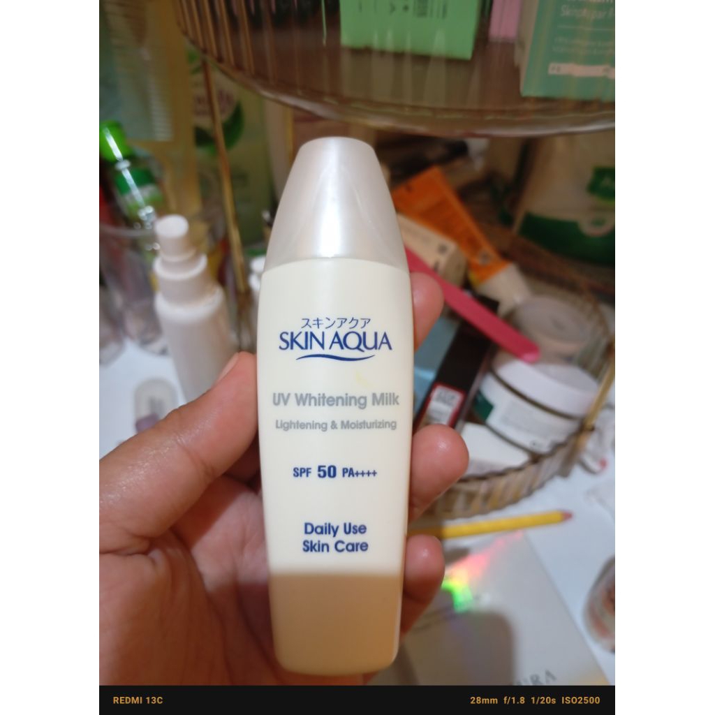 skinaqua sunscreen