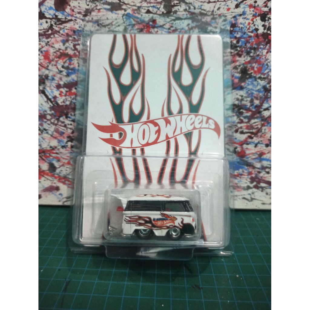 HOTWHEELS KOOL KOMBI CUSTOM