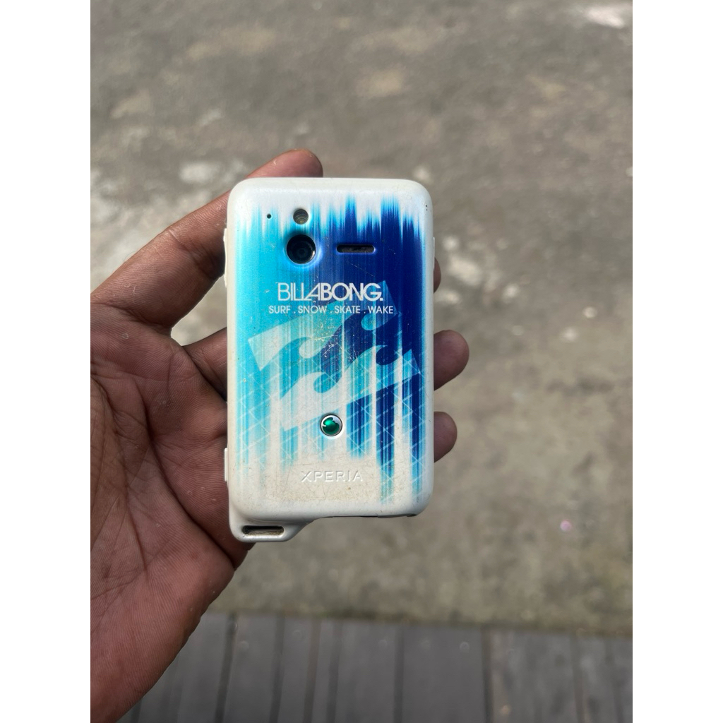 Sony Ericsson Xperia Active (ST17i).