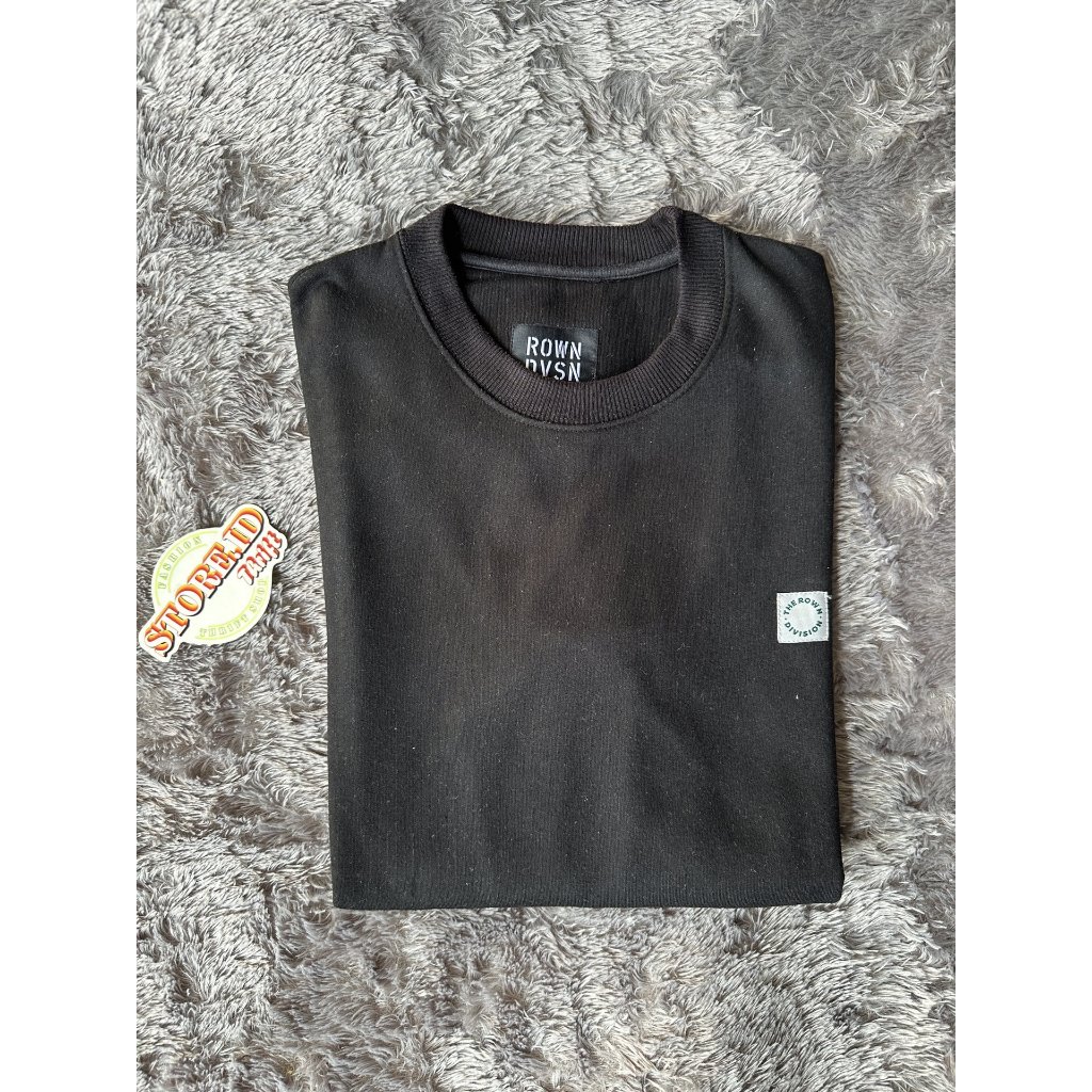 Crew Neck ROWN DVSN full black