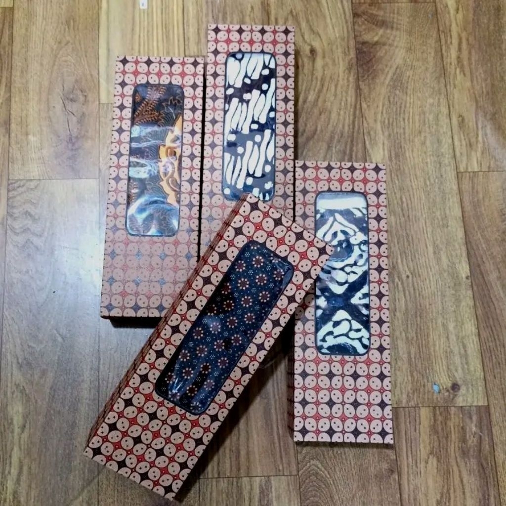 Dus box batik persegi panjang cocok buat kado atau souvenir
