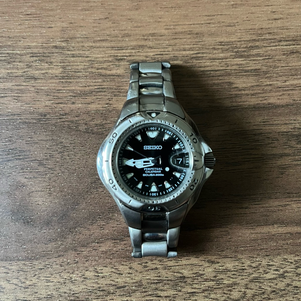 Seiko 8F32-0200 pipin Scuba 200M Perpetual Calender