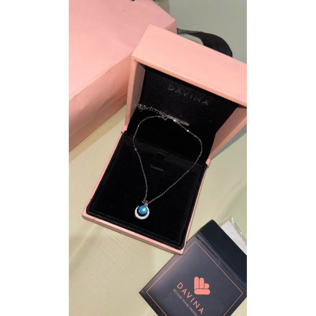 kalung wanita perak. bulan kupu kupu (second)