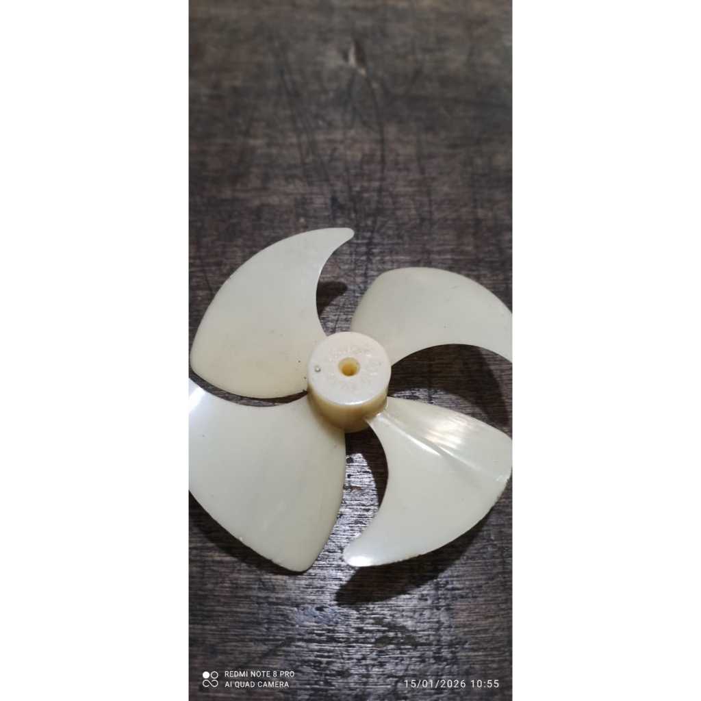 Baling-baling kipas bekas kulkas / showcase