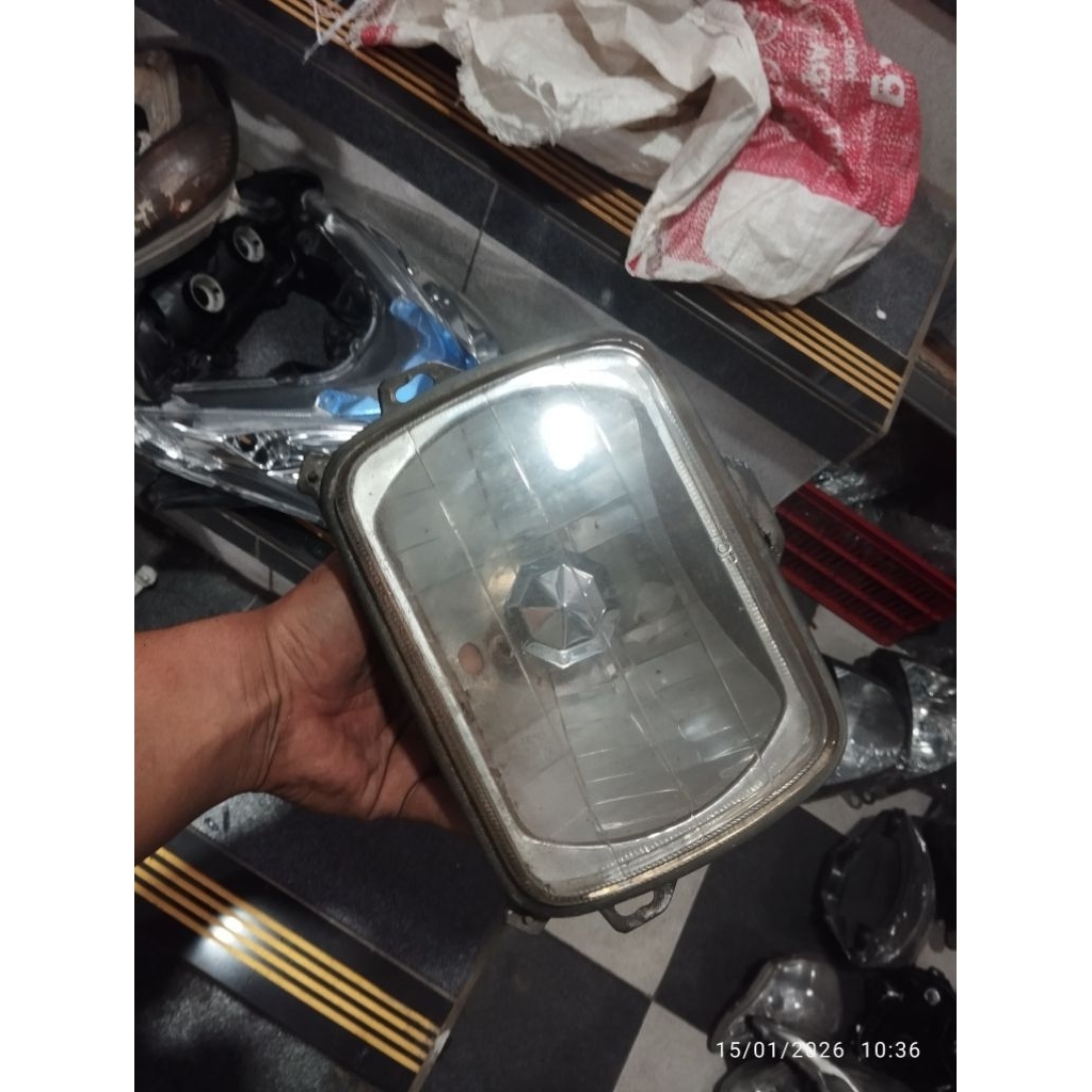 replektor lampu depan cristal l300 original copotan