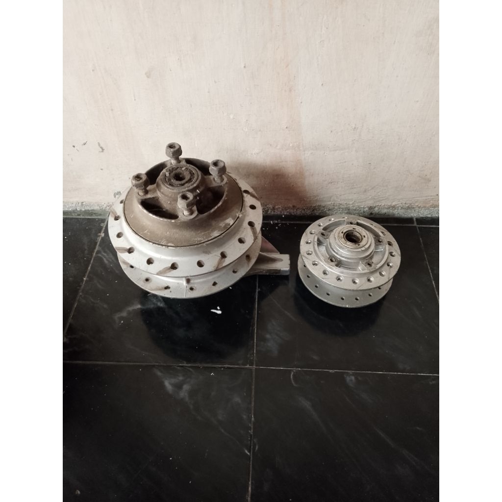 tromol depan belakang mp mono