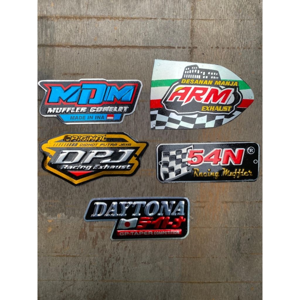 Emblem Knalpot Motor Racing Timbul+paku ripet