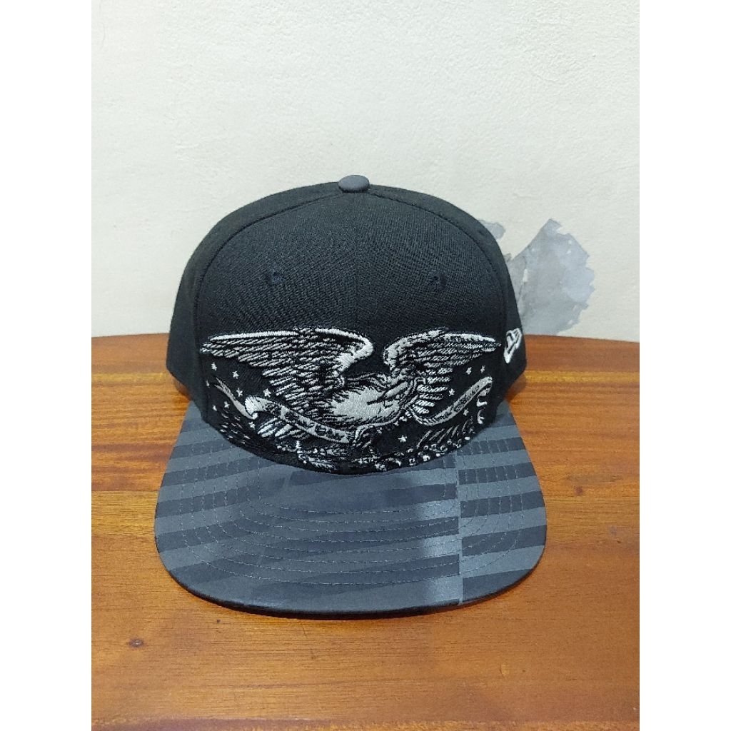 Topi Original Setelan Newera Colab Neighborhood Size Setelan OSFM