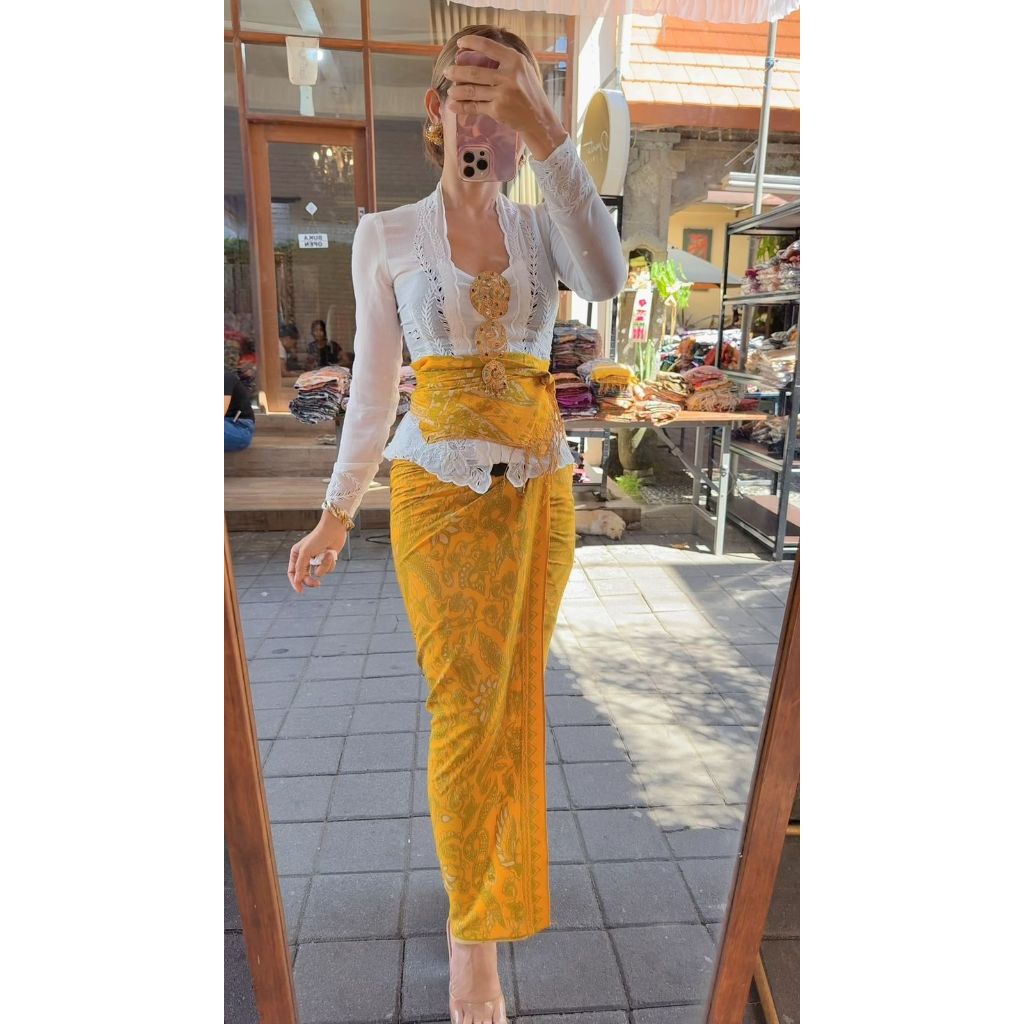 Kamen paris solo set selendang original by Djuwita Kebaya