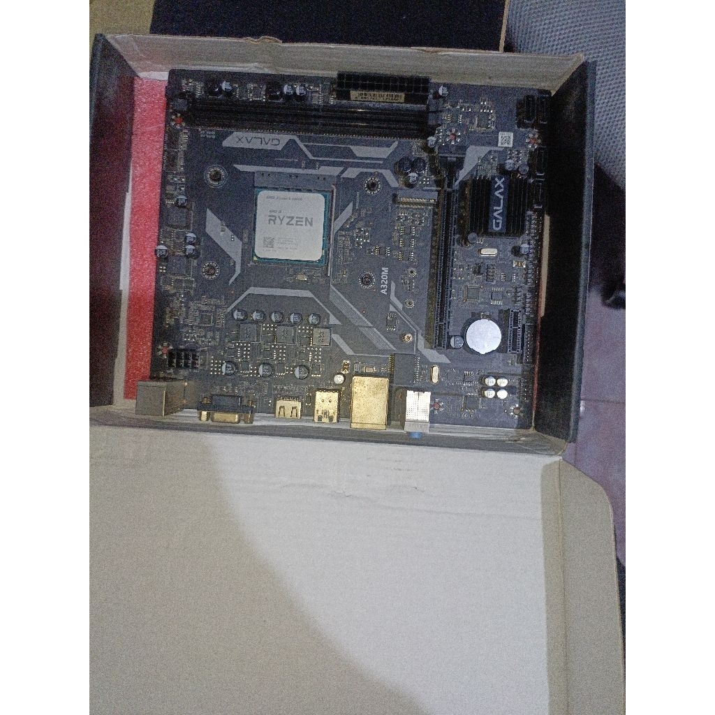 mobo a320m galax+ Ryzen 5 4600g (bekas)