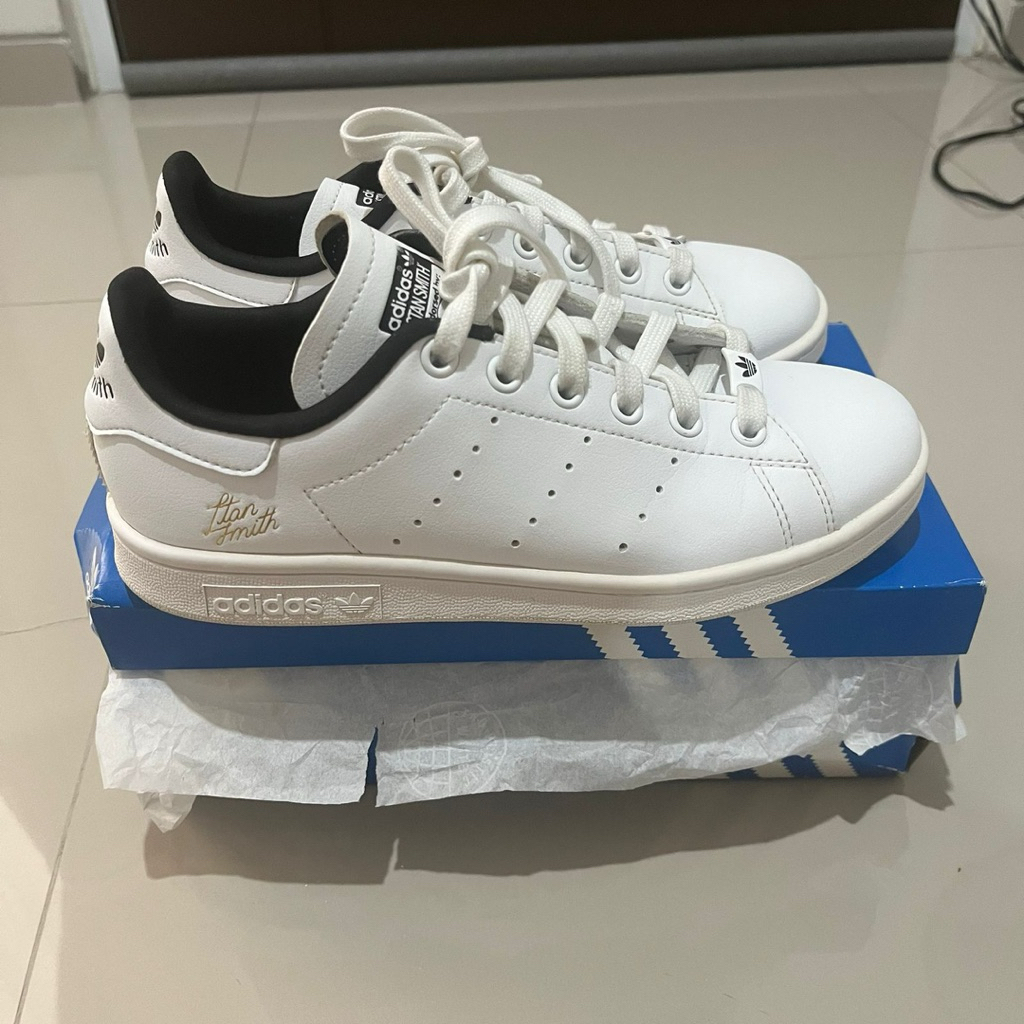 Preloved adidas stan smith ori