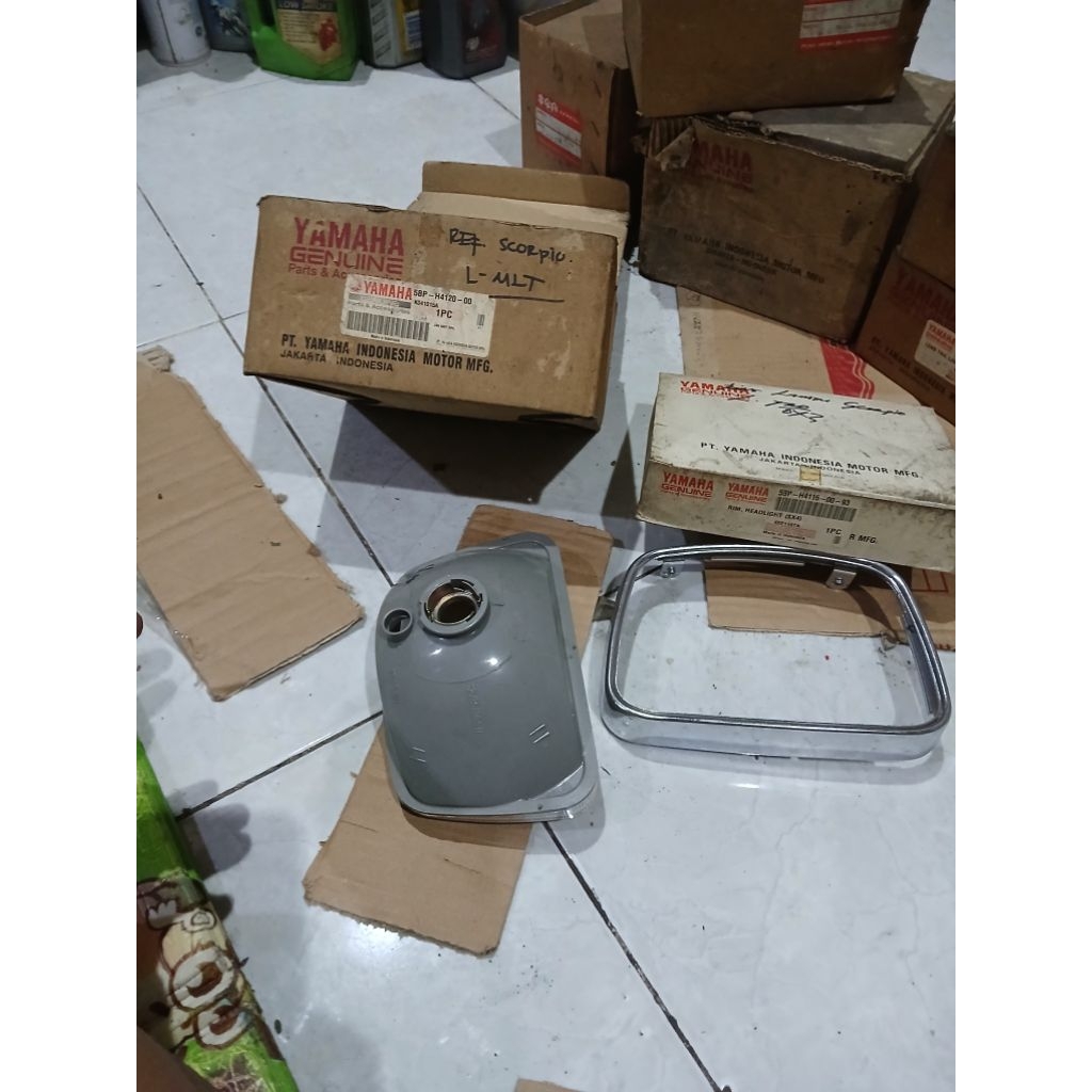 5BP - H4120 - 00 REVLEKTOR DAN RING YAMAHA RXKING NEW ORIGINAL BARU YGP STOK LAMA ASLI