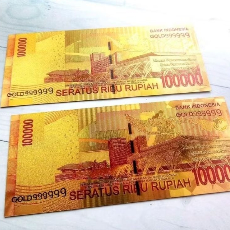 Souvenir uang gold foil 100.000 soekarno hatta desain asli hiasan mahar
