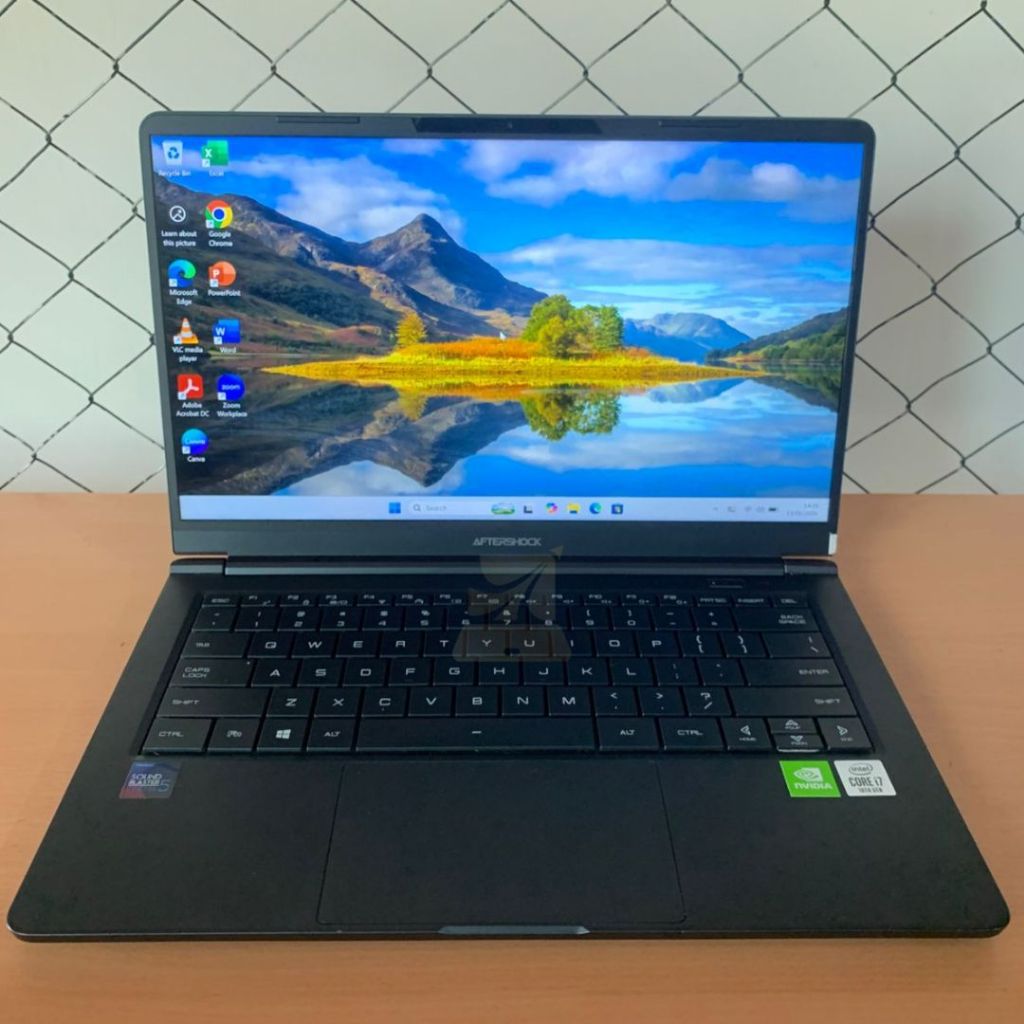 Aftershock Lunar 14 / i7-10510U / 8GB / SSD 512GB / NVDIA GeForce MX250 / WIN 11
