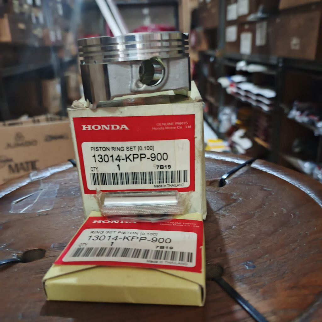 THAILAND • PISTON SEHER KIT CBR 150 KPP OV 300 ORIGINAL HONDA THAILAND OS-300