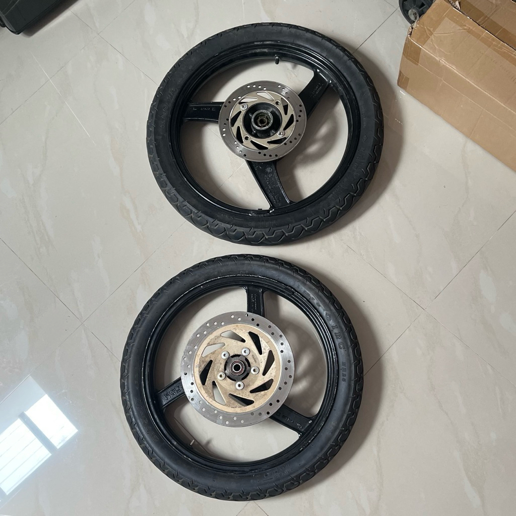 Velg Ninja R ORI + Ban Second Cabutan