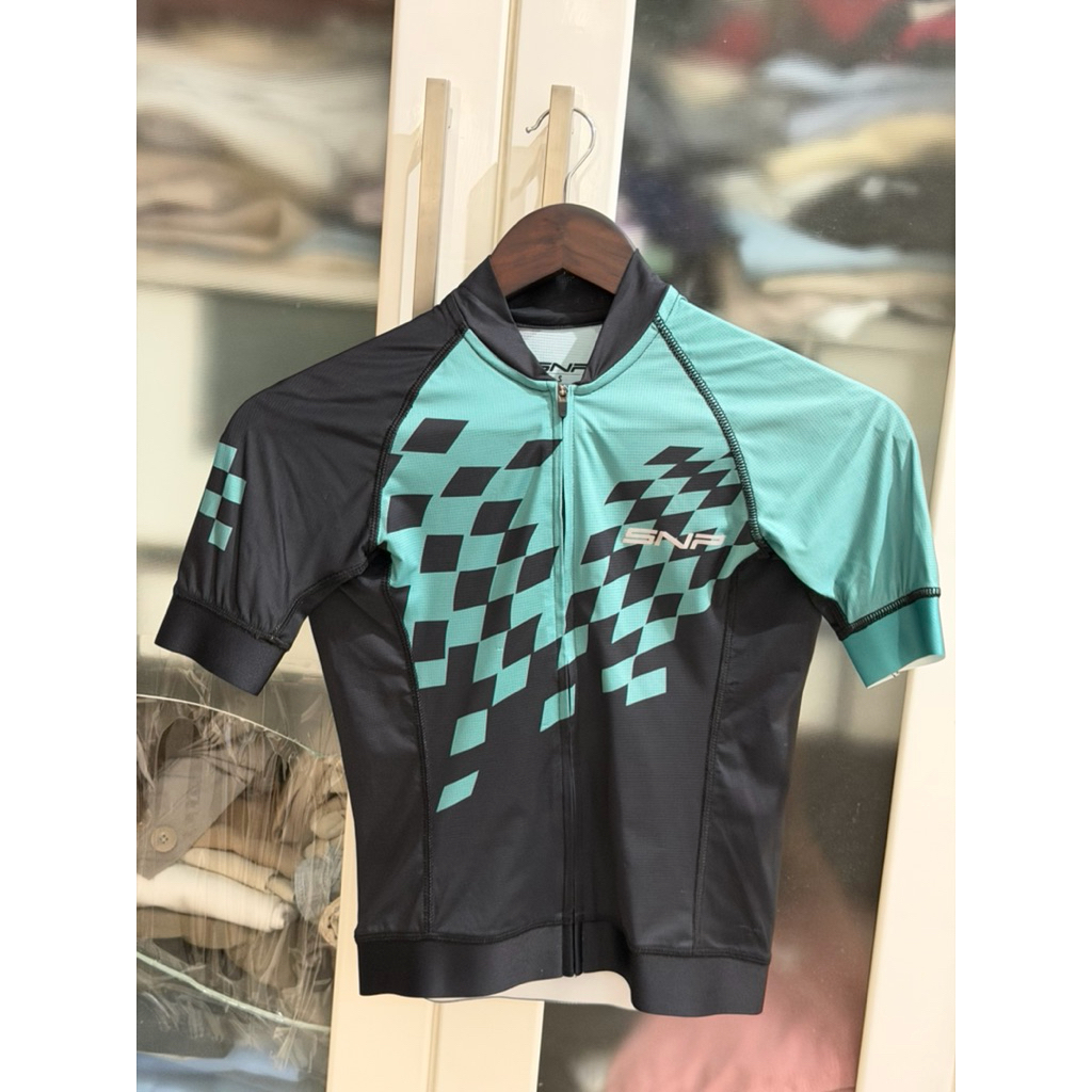 PRELOVED JERSEY SEPEDA SNP