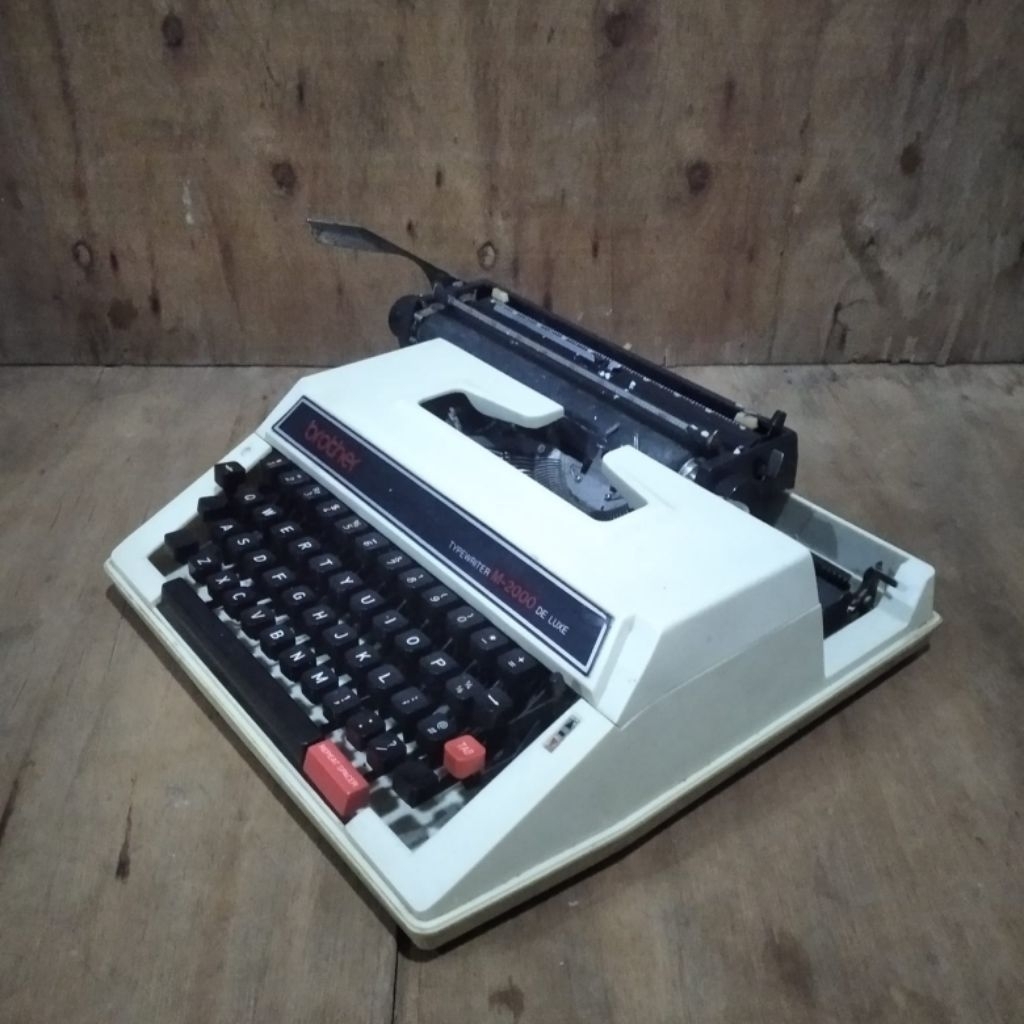 Mesin tik mesin ketik jadul antik vintage merk brother lawas kuno