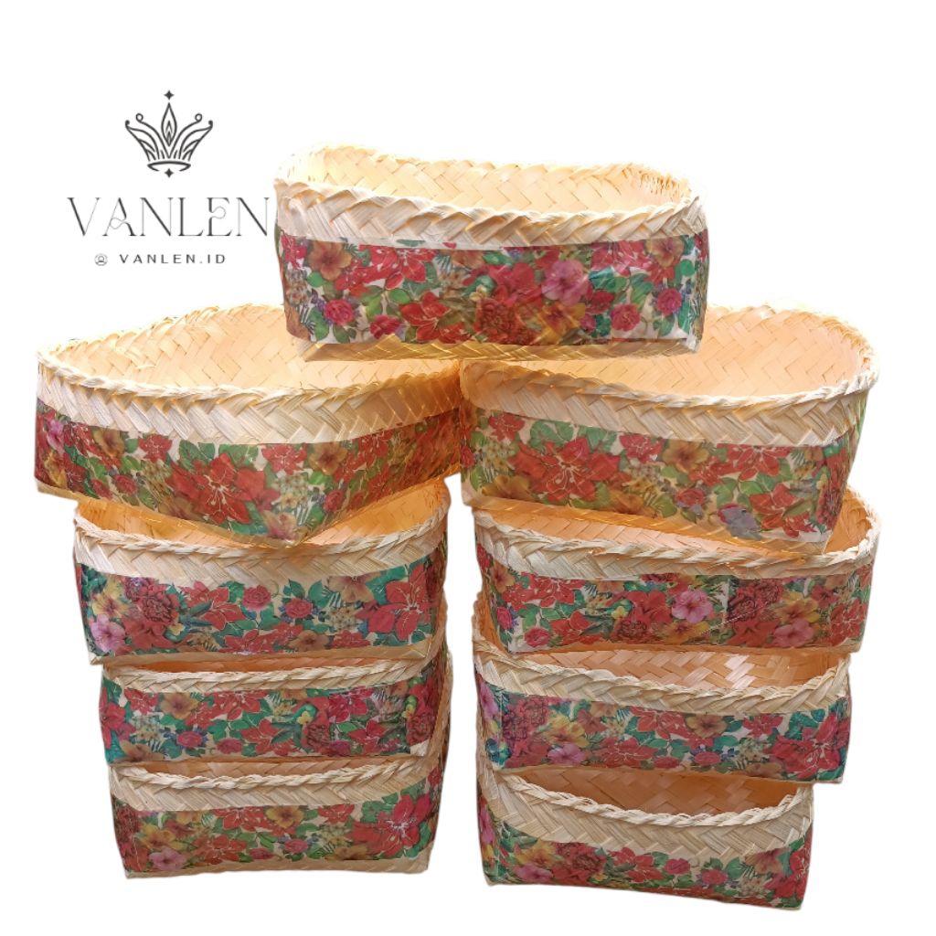 Keben soda bambu kecil/Sok Bambu Motif Bunga uk (16-20 cm) untuk banten soda/salin sok/hampers/ pers
