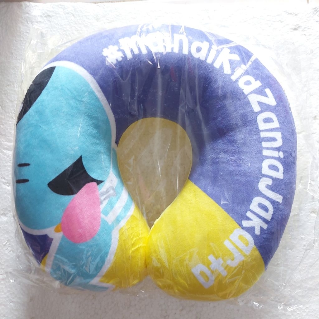 Bantal Leher Traveling Kidzania Warna Cerah