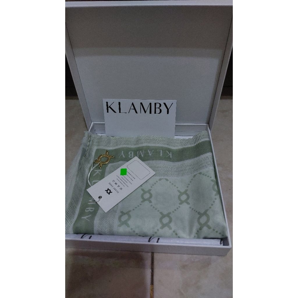 Scarf monogram WK