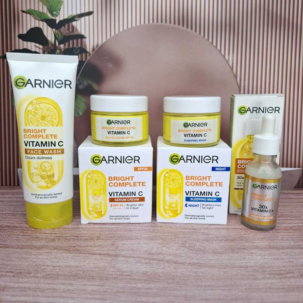 (PROMO) Paket Skincare Garnier Bright Complete Vitamin C Complete Set 4IN1  + Serum, Krim Pagi, Krim
